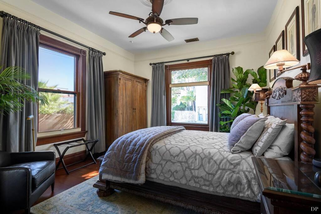 Upscale Downtown Home Walk To Beach Shops Bars 2 Santa Barbara Exteriér fotografie